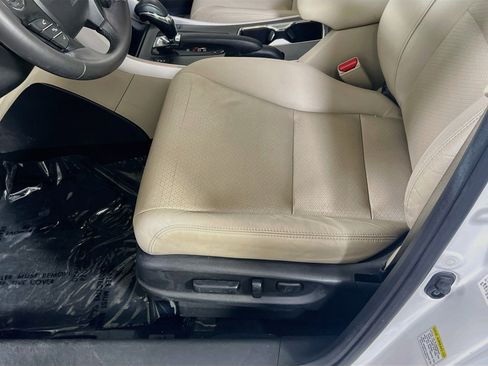 Used 2015 Honda Accord EX-L image 19