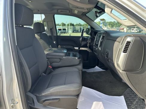 Used 2018 Chevrolet Silverado 1500 LT w/ All Star Edition AWD/4WD image 29