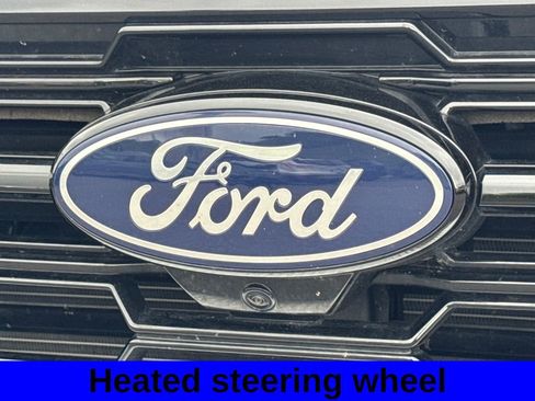 Used 2025 Ford Expedition Platinum AWD/4WD image 16