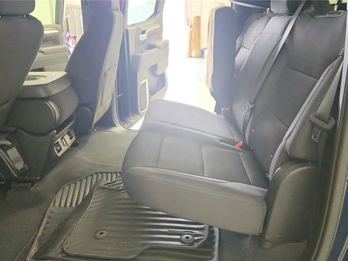 Used 2023 Chevrolet Silverado 1500 LT image 32