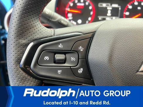 Used 2025 Chevrolet Trax RS image 18