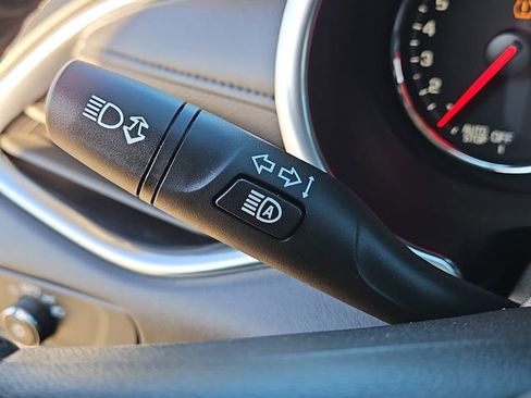 Used 2024 Chevrolet Malibu LT image 24