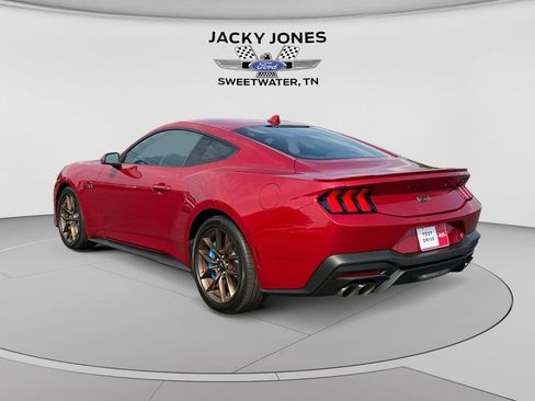 Used 2024 Ford Mustang GT Premium RWD image 3