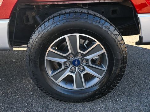 Used 2014 Ford F150 XLT image 13