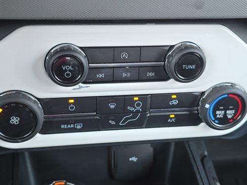 Used 2022 Ford Bronco 2-Door image 23