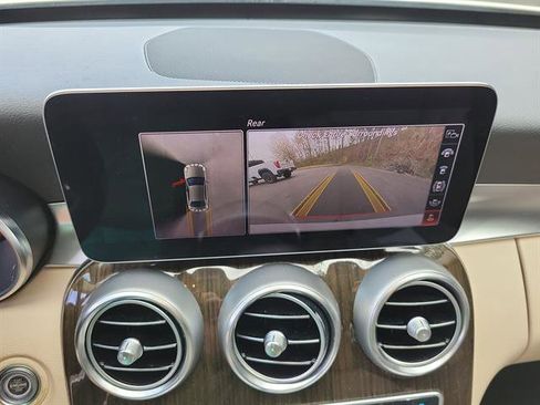 Used 2021 Mercedes-Benz C 300 Sedan w/ Premium Package image 10