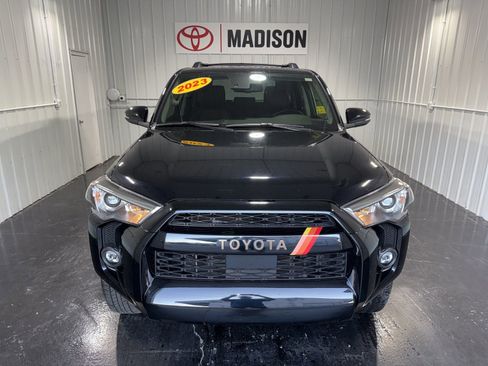Used 2023 Toyota 4Runner 40th Anniversary SE AWD/4WD image 5