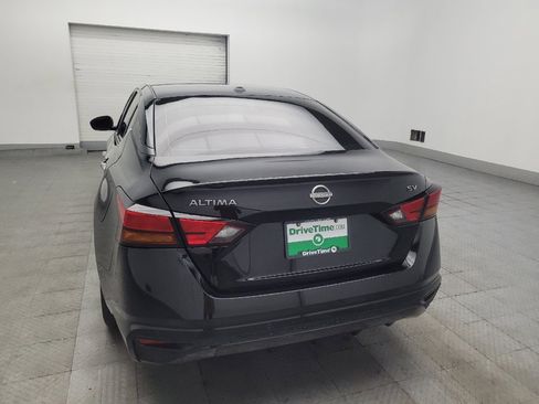 Used 2024 Nissan Altima 2.5 SV FWD image 6