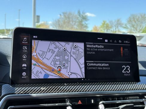 Used 2024 BMW X3 M40i w/ Premium Package image 23