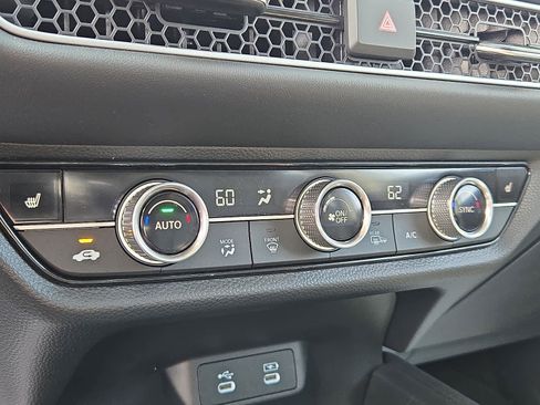 Used 2026 Honda HR-V EX-L image 18