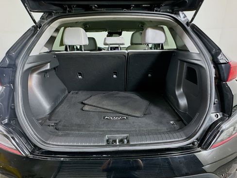 Used 2023 Hyundai Kona SE FWD image 27