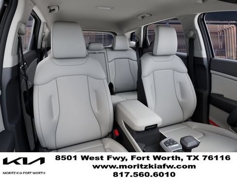 New 2026 Kia Sportage EX FWD image 15