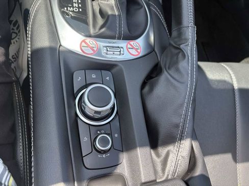 Used 2026 MAZDA MX-5 Miata RF Grand Touring RWD image 29