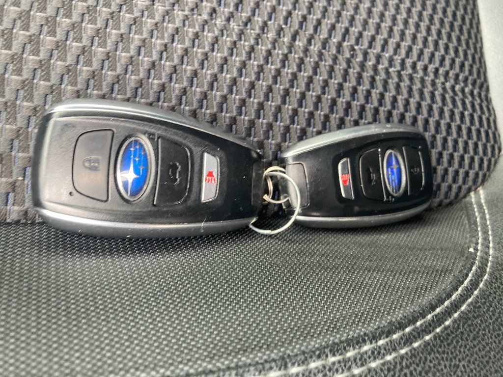 Used 2023 Subaru Forester Premium AWD/4WD image 36