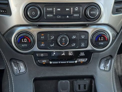 Used 2019 Chevrolet Tahoe LT w/ Off-Road Package AWD/4WD image 19