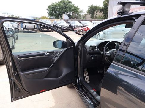 Used 2013 Volkswagen GTI Driver's Edition FWD image 20