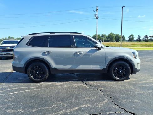 Used 2023 Kia Telluride SX Prestige X-Pro AWD/4WD image 6