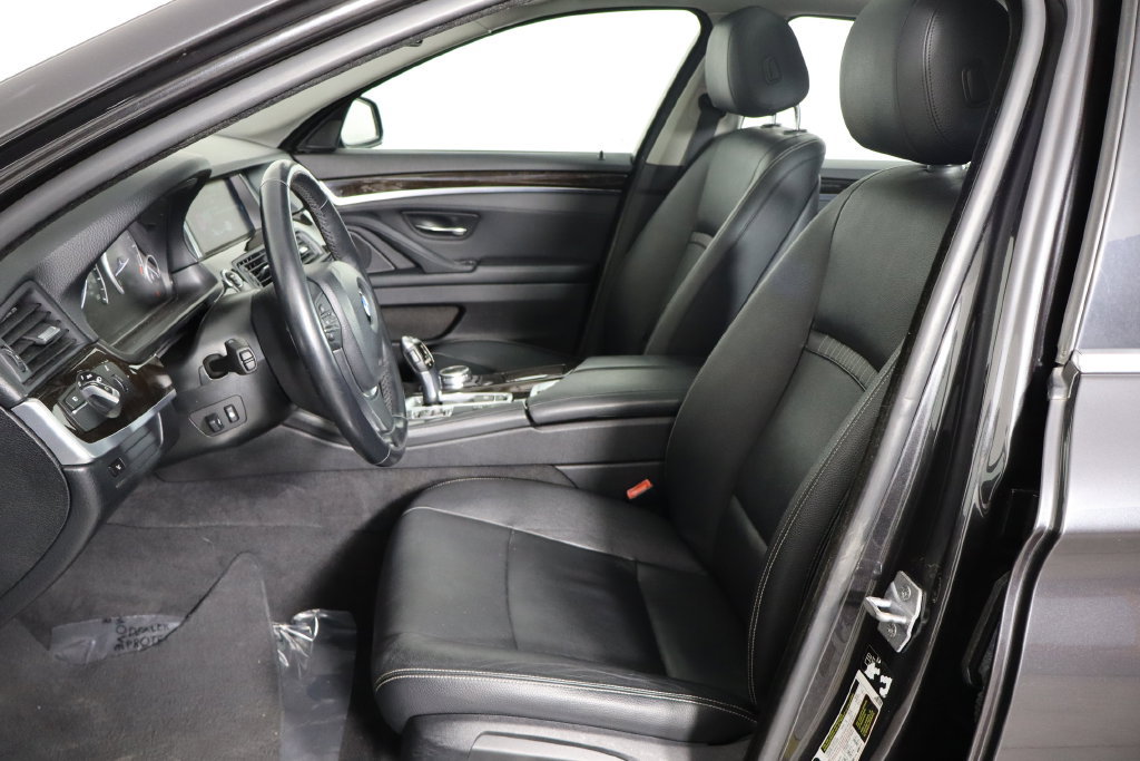 Used 2014 BMW 535i xDrive Sedan AWD/4WD image 14