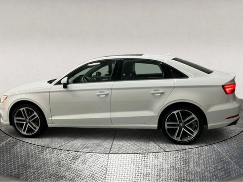 Used 2018 Audi A3 2.0T Premium image 5