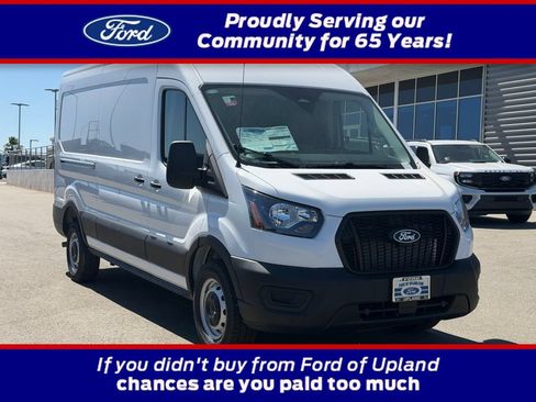 New 2026 Ford Transit 250 148 Medium Roof w/ Load Area Protection Package RWD image 1
