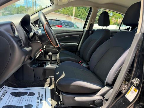 Used 2012 Nissan Versa SV w/ Convenience Pkg FWD image 8