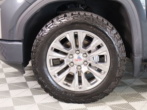 Used 2021 GMC Sierra 1500 Denali AWD/4WD image 19