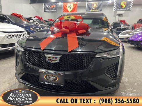 Used 2021 Cadillac CT4 V image 1