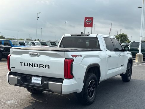 Used 2023 Toyota Tundra Limited AWD/4WD image 3