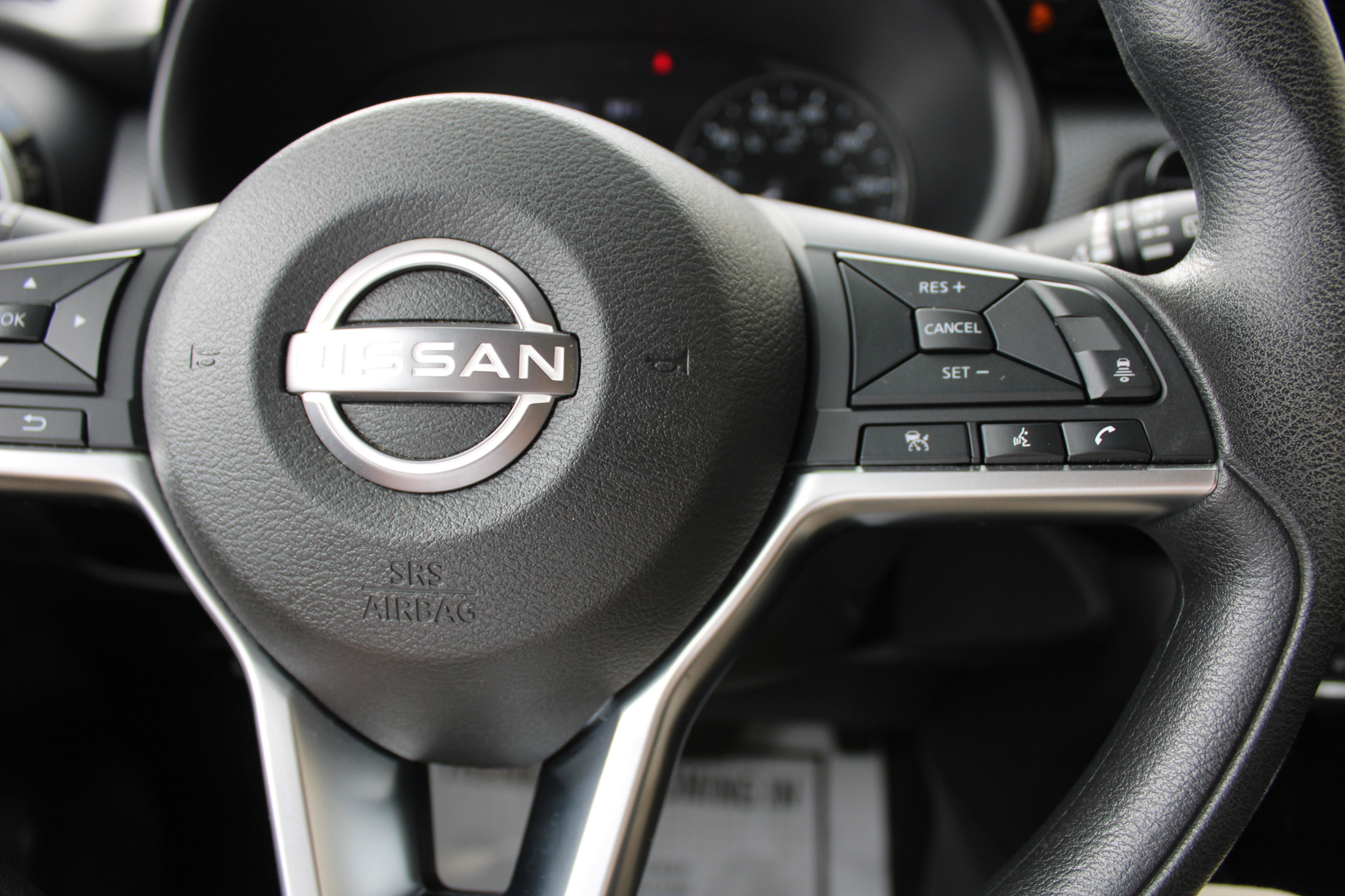 Used 2023 Nissan Kicks SV FWD image 15
