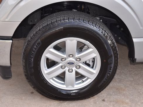 Certified 2025 Ford F150 XL w/ Equipment Group 103A High image 32