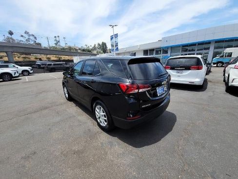 Used 2023 Chevrolet Equinox LS w/ LS Convenience Package FWD image 6