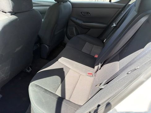Used 2024 Nissan Sentra SV FWD image 17