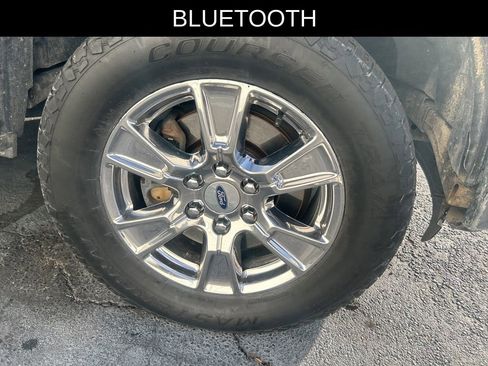 Used 2015 Ford F150 XLT w/ Equipment Group 302A Luxury image 4