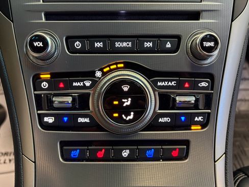 Used 2019 Lincoln MKZ Reserve FWD image 27