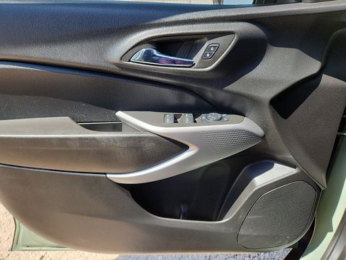 Used 2024 Chevrolet Trax RS w/ Driver Confidence Package FWD image 14
