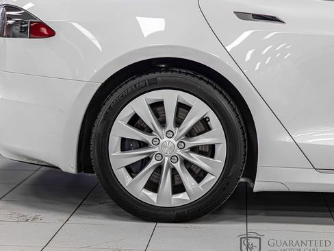 Used 2019 Tesla Model S 100D image 11