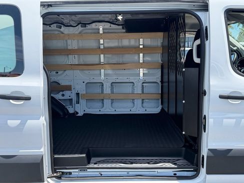 Used 2025 Ford Transit 250 Low Roof w/ Exterior Upgrade Package RWD image 13