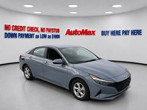 Used 2021 Hyundai Elantra SE FWD image 1