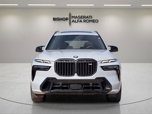 Used 2023 BMW X7 M60i w/ Executive Package image 3