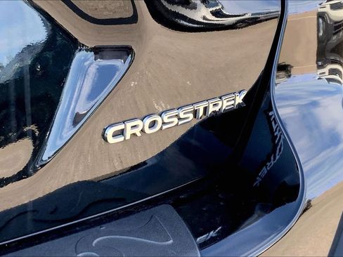 Used 2024 Subaru Crosstrek 2.0i Premium w/ Crosstrek Mirror Package AWD/4WD image 22