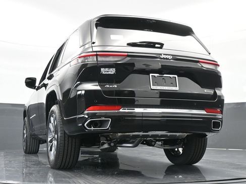 Used 2024 Jeep Grand Cherokee Overland w/ Luxury Tech Group IV image 51