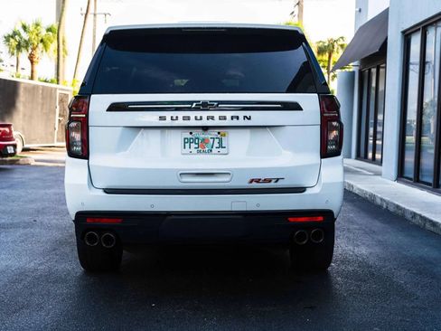 Used 2024 Chevrolet Suburban RST w/ Sport Performance Package RWD image 12
