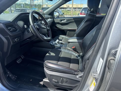 Used 2024 Ford Escape ST-Line AWD/4WD image 12