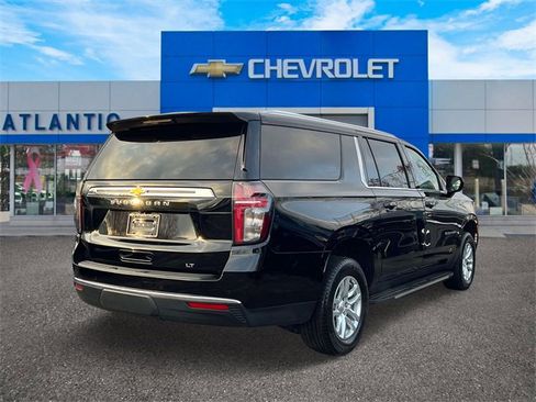 Certified 2024 Chevrolet Suburban LT image 5