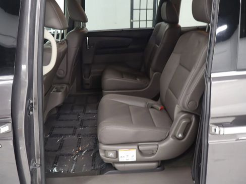 Used 2016 Honda Odyssey Touring image 14
