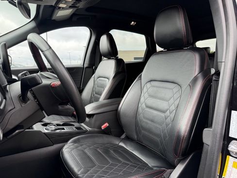 Used 2024 Ford Escape ST-Line Elite w/ Premium Technology Package AWD/4WD image 10