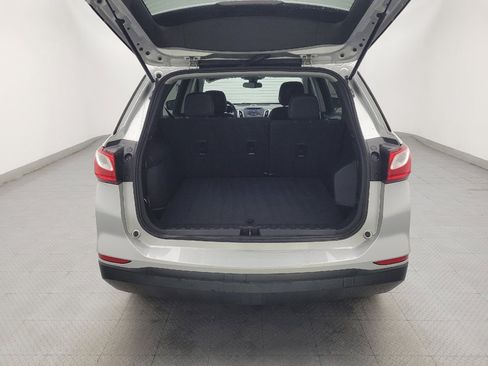 Used 2021 Chevrolet Equinox LS w/ LS Convenience Package FWD image 29