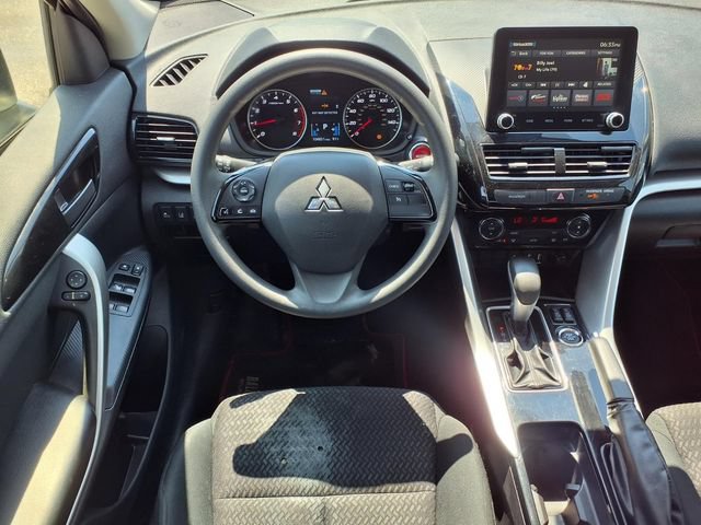 Used 2024 Mitsubishi Eclipse Cross AWD image 2