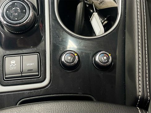 Used 2023 Nissan Maxima Platinum w/ Sport Mat Group image 21