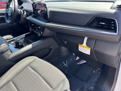 New 2026 Chevrolet Tahoe LS w/ LS Custom Edition RWD image 6